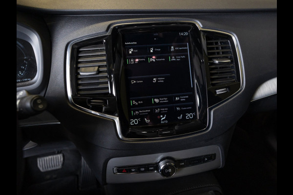 Volvo XC90 2.0 T8 Recharge AWD R-Design 7 zitter / 390pk / Trekhaak / Leder / Stoel en stuur verwarming /