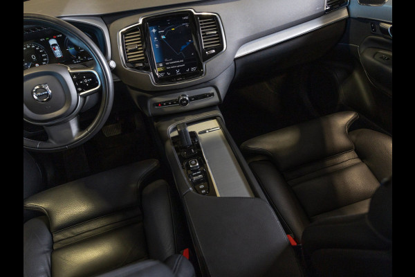 Volvo XC90 2.0 T8 Recharge AWD R-Design 7 zitter / 390pk / Trekhaak / Leder / Stoel en stuur verwarming /