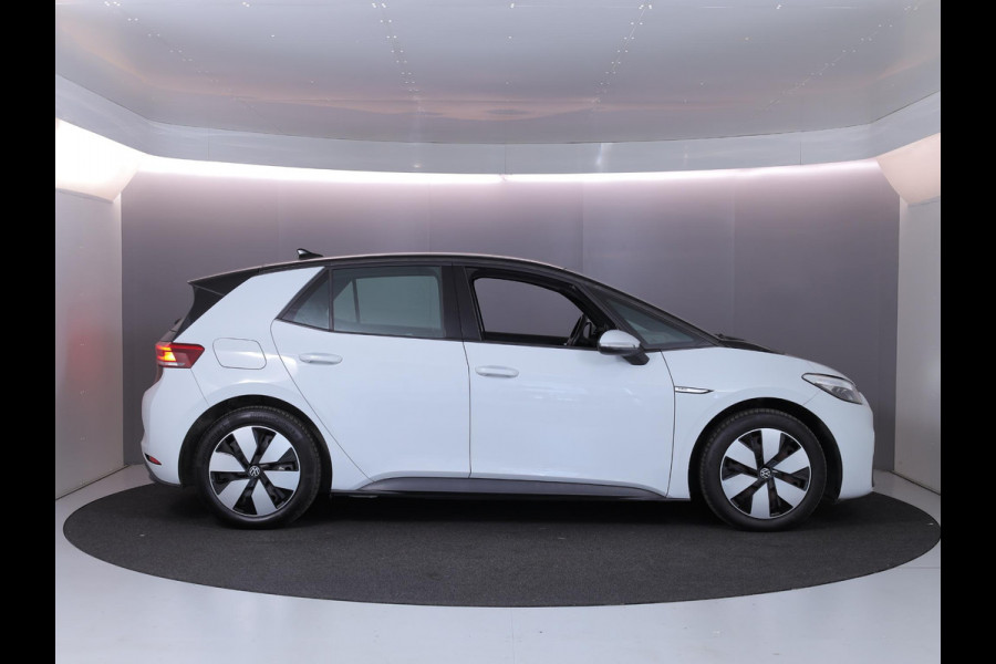 Volkswagen ID.3 Pro 58 kWh | SOH 90% | Navigatie | Parkeersensoren | Adaptieve cruise control | Stoel/stuurwiel verwarming | LED koplampen |