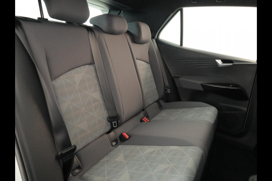 Volkswagen ID.3 Pro 58 kWh | SOH 90% | Navigatie | Parkeersensoren | Adaptieve cruise control | Stoel/stuurwiel verwarming | LED koplampen |
