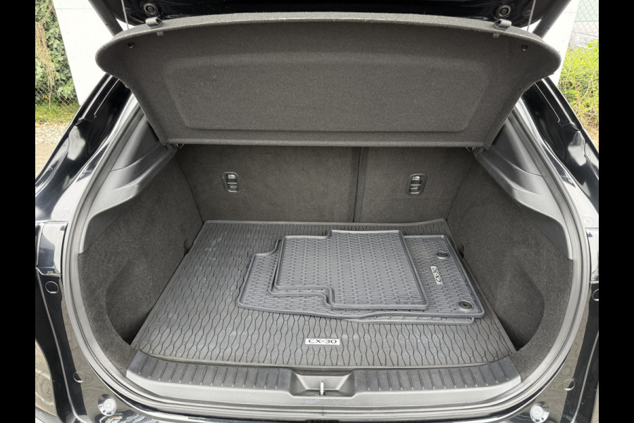 Mazda CX-30 2.0 e-SkyActiv-X M Hybrid Luxury | ACC | BOSE | Memory | 360* Camera | 18 inch