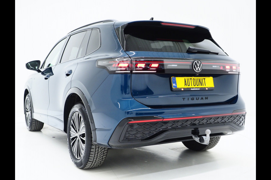 Volkswagen Tiguan 1.5 eHybrid R-Line Edition | Panoramadak | Leder | Trekhaak | Harman/Kardon | HUD | Massage | 360 | Sfeerlicht | Carplay