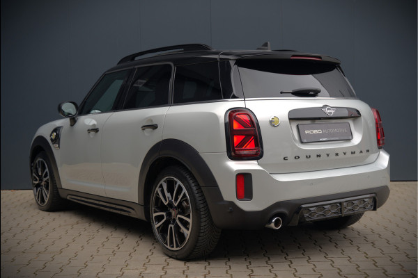 MINI Countryman 1.5 Cooper S E ALL4 | JCW | Panoramadak | Stoelverwarming | Harman Kardon | Head-Up Display | John Cooper Works | Camera | Apple Carplay | Parkeersensoren | Keyless | SOH 86%