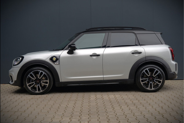 MINI Countryman 1.5 Cooper S E ALL4 | JCW | Panoramadak | Stoelverwarming | Harman Kardon | Head-Up Display | John Cooper Works | Camera | Apple Carplay | Parkeersensoren | Keyless | SOH 86%