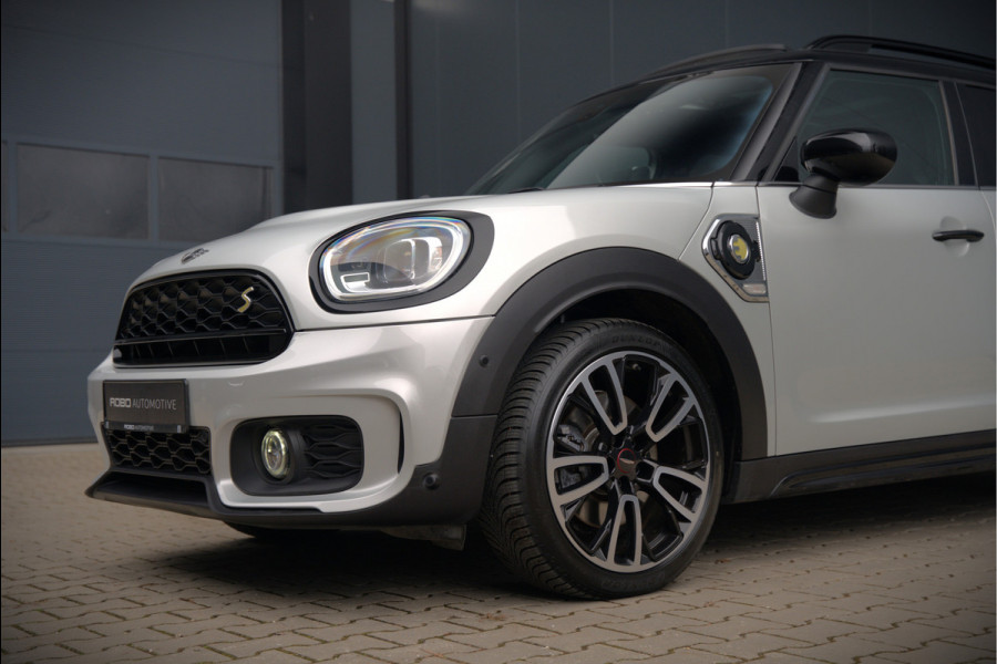 MINI Countryman 1.5 Cooper S E ALL4 | JCW | Panoramadak | Stoelverwarming | Harman Kardon | Head-Up Display | John Cooper Works | Camera | Apple Carplay | Parkeersensoren | Keyless | SOH 86%