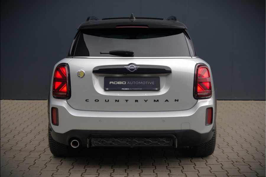 MINI Countryman 1.5 Cooper S E ALL4 | JCW | Panoramadak | Stoelverwarming | Harman Kardon | Head-Up Display | John Cooper Works | Camera | Apple Carplay | Parkeersensoren | Keyless | SOH 86%