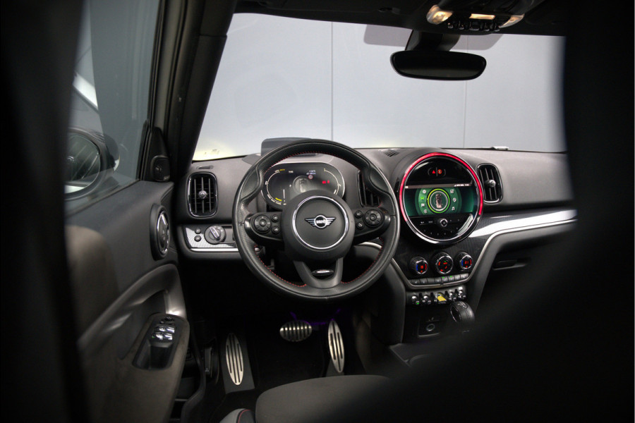 MINI Countryman 1.5 Cooper S E ALL4 | JCW | Panoramadak | Stoelverwarming | Harman Kardon | Head-Up Display | John Cooper Works | Camera | Apple Carplay | Parkeersensoren | Keyless | SOH 86%