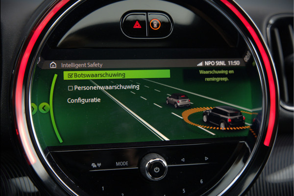 MINI Countryman 1.5 Cooper S E ALL4 | JCW | Panoramadak | Stoelverwarming | Harman Kardon | Head-Up Display | John Cooper Works | Camera | Apple Carplay | Parkeersensoren | Keyless | SOH 86%