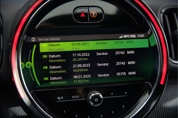 MINI Countryman 1.5 Cooper S E ALL4 | JCW | Panoramadak | Stoelverwarming | Harman Kardon | Head-Up Display | John Cooper Works | Camera | Apple Carplay | Parkeersensoren | Keyless | SOH 86%