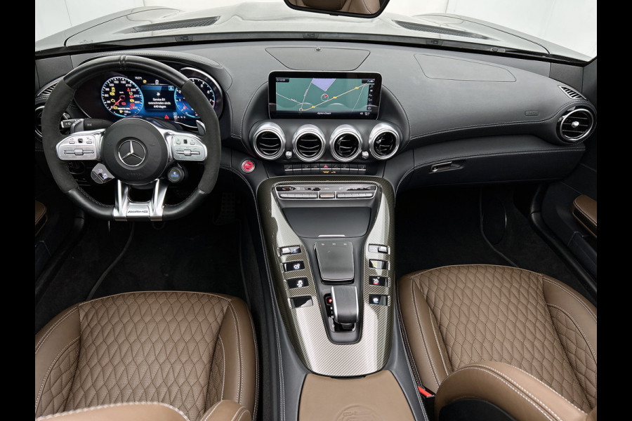 Mercedes-Benz AMG GT Roadster 4.0 Premium | 476 pk | V8 | Airscarf | Distronic | AMG sportuitlaat inschakelbaar | Car Play | Inclusief 12 Maanden Garantie.