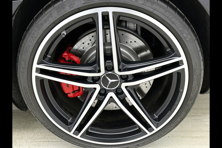 Mercedes-Benz AMG GT Roadster 4.0 Premium | 476 pk | V8 | Airscarf | Distronic | AMG sportuitlaat inschakelbaar | Car Play | Inclusief 12 Maanden Garantie.