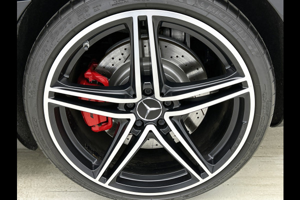 Mercedes-Benz AMG GT Roadster 4.0 Premium | 476 pk | V8 | Airscarf | Distronic | AMG sportuitlaat inschakelbaar | Car Play | Inclusief 12 Maanden Garantie.