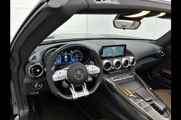 Mercedes-Benz AMG GT Roadster 4.0 Premium | 476 pk | V8 | Airscarf | Distronic | AMG sportuitlaat inschakelbaar | Car Play | Inclusief 12 Maanden Garantie.