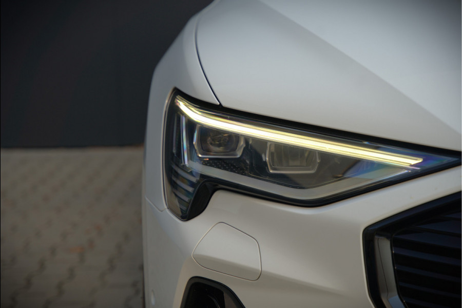 Audi e-tron Sportback 55 quattro S edition 95 kWh S-Line | Panoramadak | Bang & Olufsen | Carbon | Stoelverwarming | Camera | Matrix LED | Luchtvering | Cruise Control | Keyless | B&O | SOH 91,2%