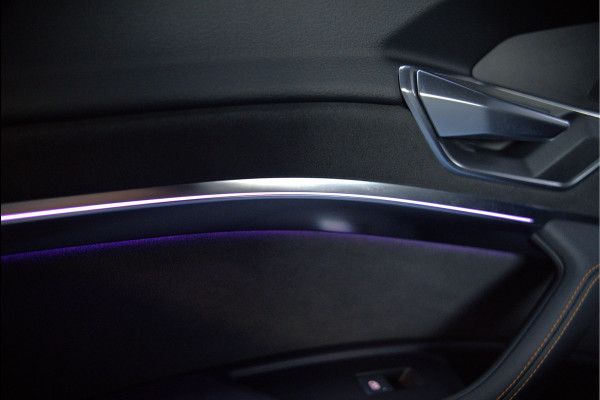 Audi e-tron Sportback 55 quattro S edition 95 kWh S-Line | Panoramadak | Bang & Olufsen | Carbon | Stoelverwarming | Camera | Matrix LED | Luchtvering | Cruise Control | Keyless | B&O | SOH 91,2%