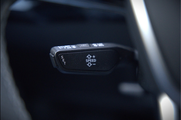 Audi e-tron Sportback 55 quattro S edition 95 kWh S-Line | Panoramadak | Bang & Olufsen | Carbon | Stoelverwarming | Camera | Matrix LED | Luchtvering | Cruise Control | Keyless | B&O | SOH 91,2%