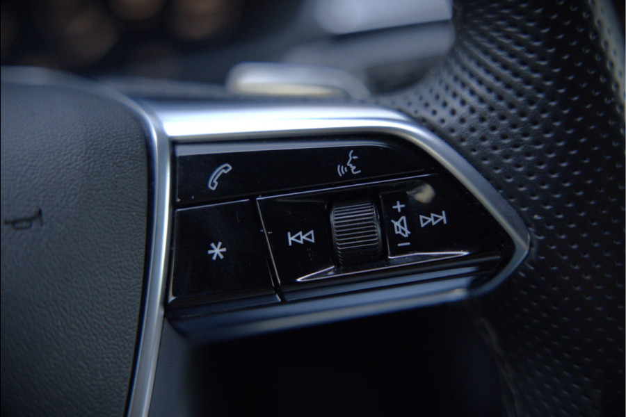 Audi e-tron Sportback 55 quattro S edition 95 kWh S-Line | Panoramadak | Bang & Olufsen | Carbon | Stoelverwarming | Camera | Matrix LED | Luchtvering | Cruise Control | Keyless | B&O | SOH 91,2%