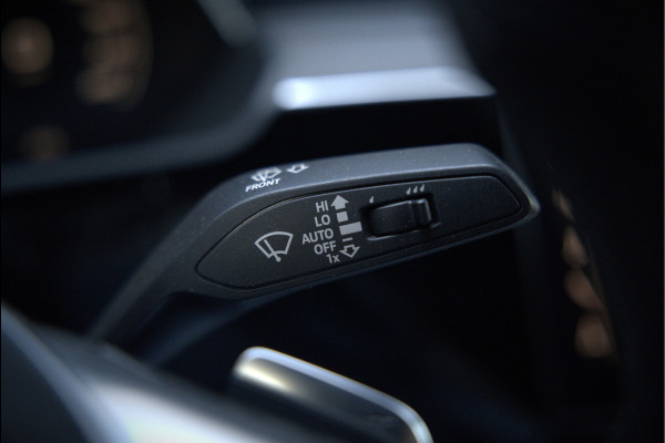 Audi e-tron Sportback 55 quattro S edition 95 kWh S-Line | Panoramadak | Bang & Olufsen | Carbon | Stoelverwarming | Camera | Matrix LED | Luchtvering | Cruise Control | Keyless | B&O | SOH 91,2%