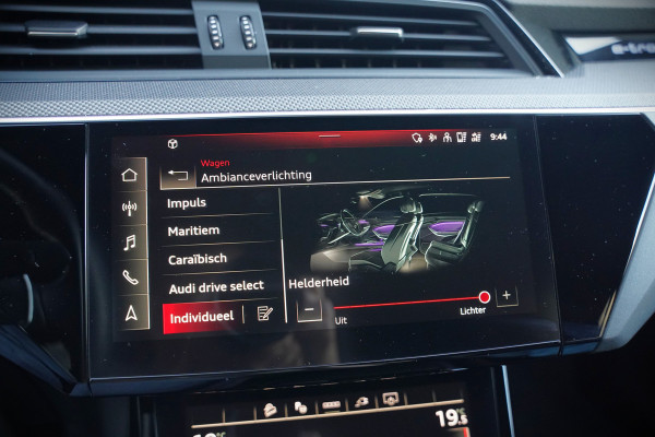 Audi e-tron Sportback 55 quattro S edition 95 kWh S-Line | Panoramadak | Bang & Olufsen | Carbon | Stoelverwarming | Camera | Matrix LED | Luchtvering | Cruise Control | Keyless | B&O | SOH 91,2%