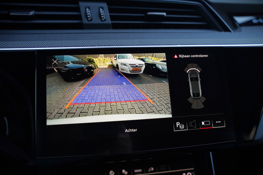 Audi e-tron Sportback 55 quattro S edition 95 kWh S-Line | Panoramadak | Bang & Olufsen | Carbon | Stoelverwarming | Camera | Matrix LED | Luchtvering | Cruise Control | Keyless | B&O | SOH 91,2%