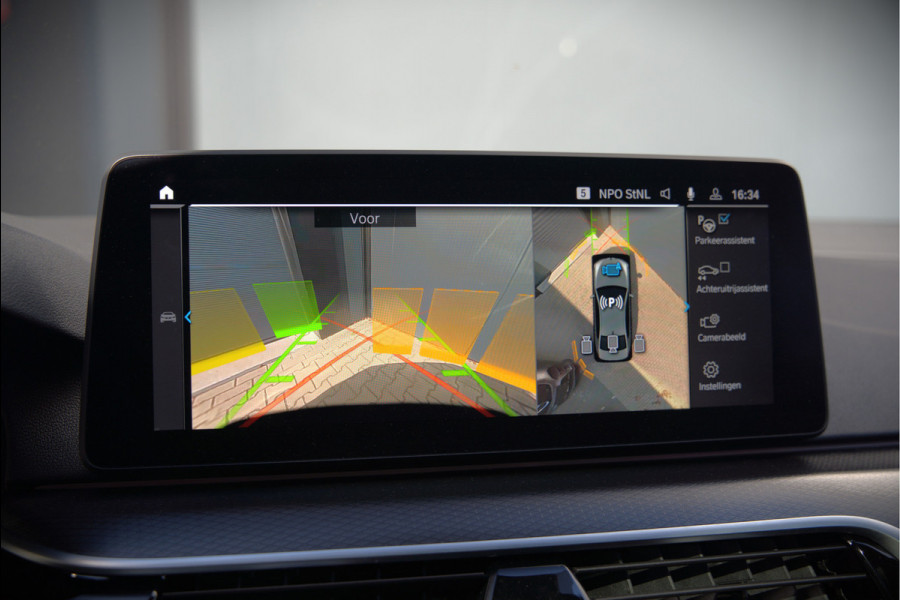 BMW 5 Serie 520e Business Edition Plus M Sport | M Performance | Alvitgrau | Panoramadak | Laser | Stoelverwarming | Stuurverwarming | Camera | Adaptive Cruise Control | Apple Carplay | Navigatie | Elektrische Stoelen | SOH 89%