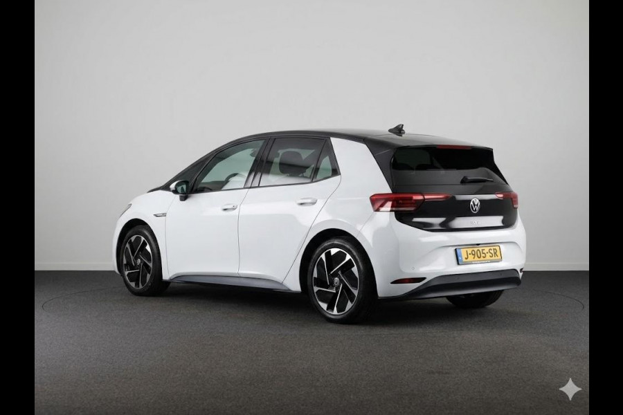 Volkswagen ID.3 First 58 kWh 204PK | Navigatie | Parkeersensoren | Stoelverwarming |