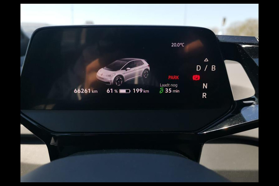 Volkswagen ID.3 First 58 kWh 204PK | Navigatie | Parkeersensoren | Stoelverwarming |