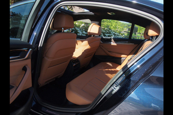 BMW 5 Serie 530i High Executive | Panoramadak | Sfeerverlichting | Apple Carplay | Cruise Control |