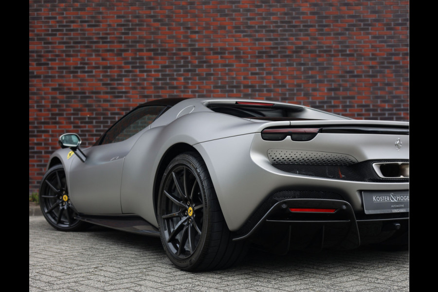Ferrari 296 GTB 3.0 V6 | Atelier - Lift - Carbon