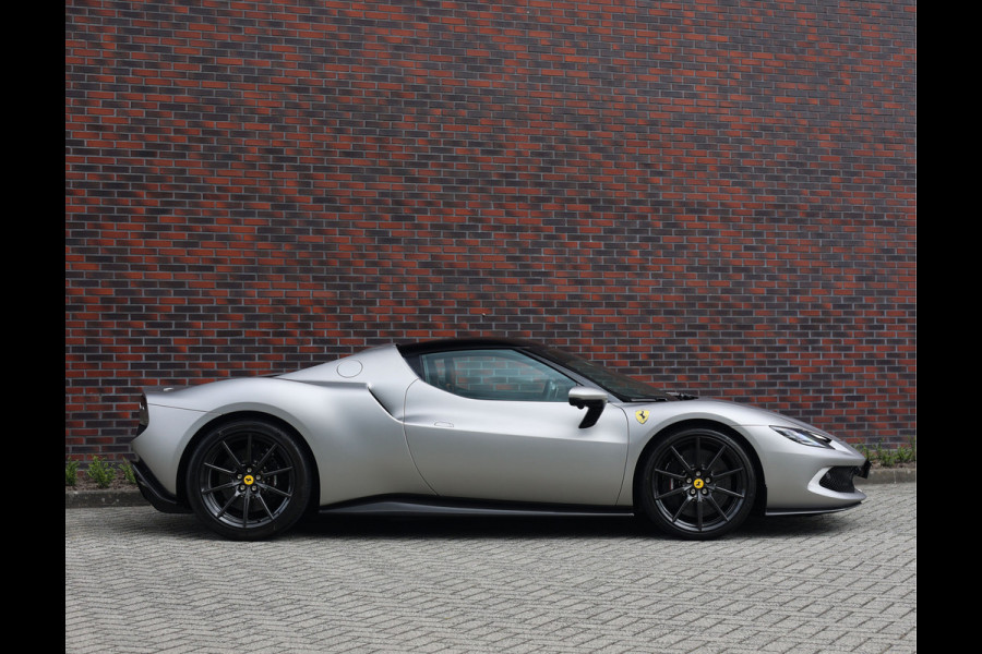 Ferrari 296 GTB 3.0 V6 | Atelier - Lift - Carbon