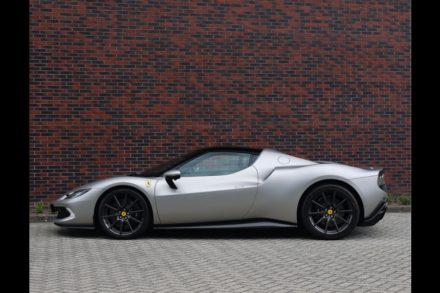 Ferrari 296 GTB 3.0 V6 | Atelier - Lift - Carbon