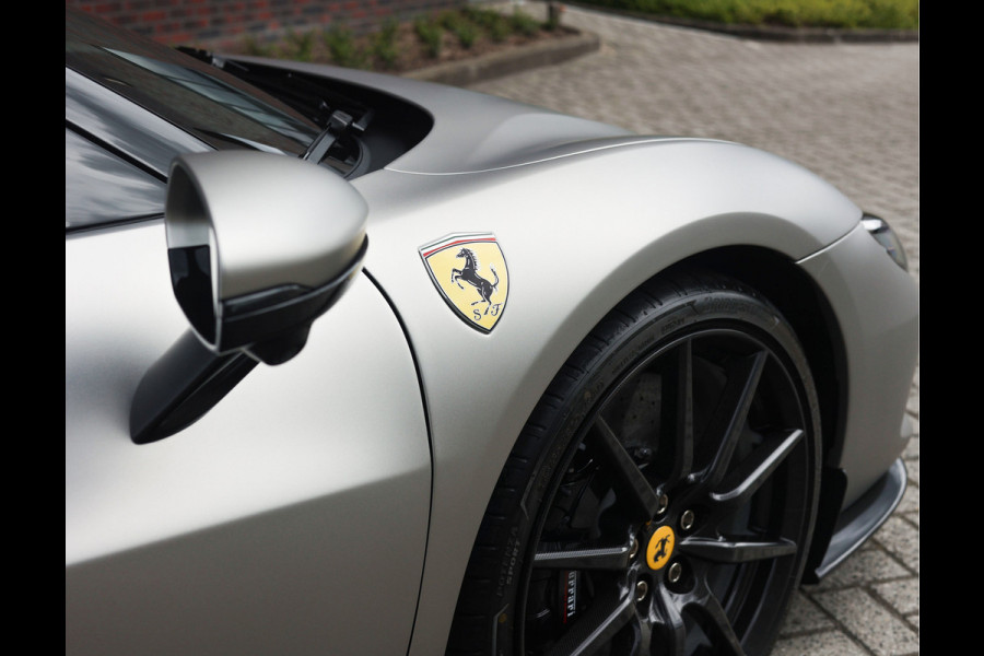 Ferrari 296 GTB 3.0 V6 | Atelier - Lift - Carbon