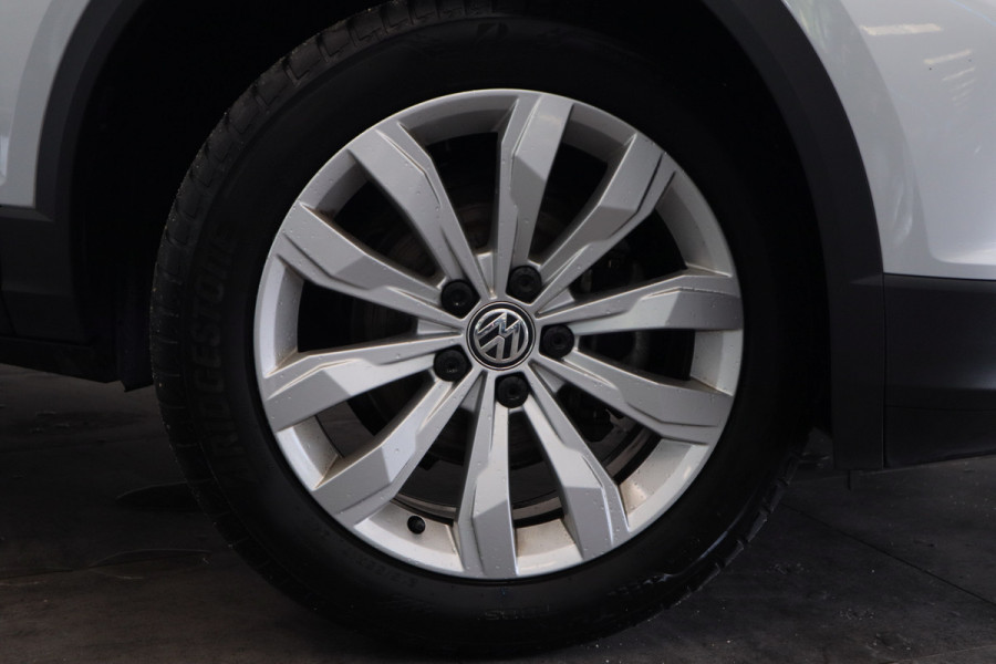 Volkswagen T-Roc 1.0 TSI Style PDC Camera ACC Navi