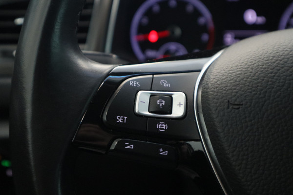 Volkswagen T-Roc 1.0 TSI Style PDC Camera ACC Navi
