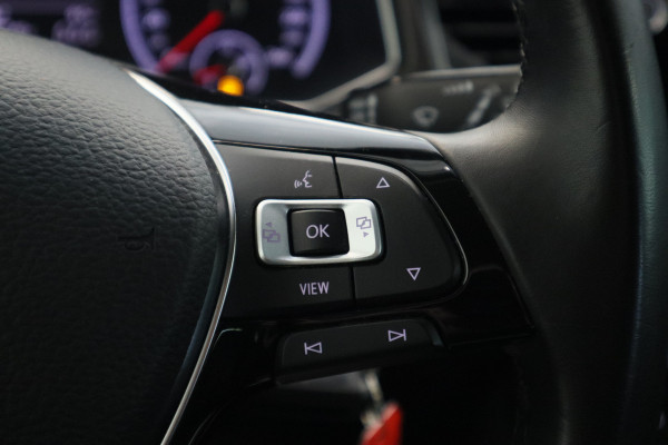 Volkswagen T-Roc 1.0 TSI Style PDC Camera ACC Navi