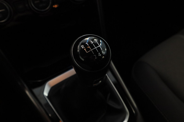 Volkswagen T-Roc 1.0 TSI Style PDC Camera ACC Navi