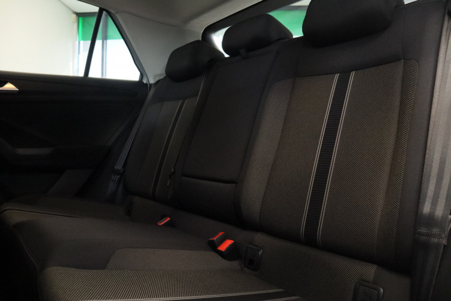 Volkswagen T-Roc 1.0 TSI Style PDC Camera ACC Navi