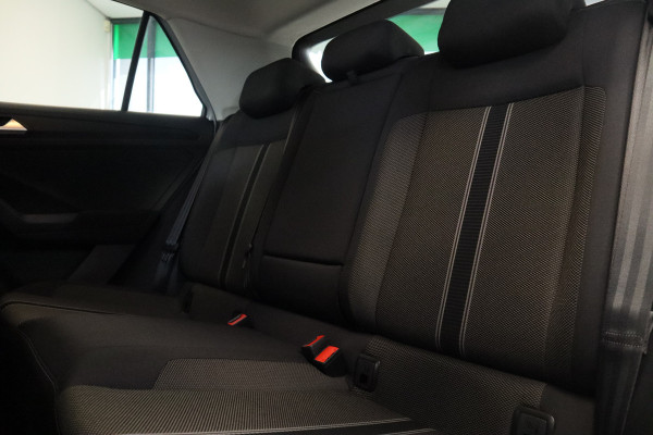 Volkswagen T-Roc 1.0 TSI Style PDC Camera ACC Navi