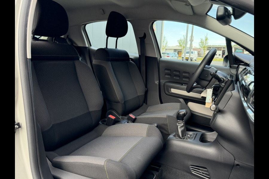 Citroën C3 1.2 PureTech Feel | Licht/regen sensor | Cruise Control | Parkeersensoren | Apple carplay/Android Auto