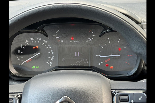 Citroën C3 1.2 PureTech Feel | Licht/regen sensor | Cruise Control | Parkeersensoren | Apple carplay/Android Auto