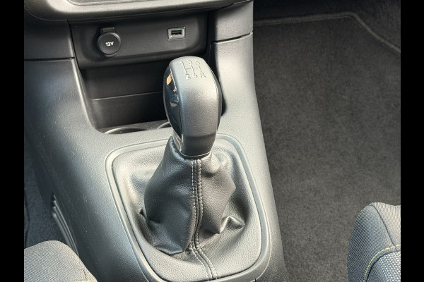 Citroën C3 1.2 PureTech Feel | Licht/regen sensor | Cruise Control | Parkeersensoren | Apple carplay/Android Auto