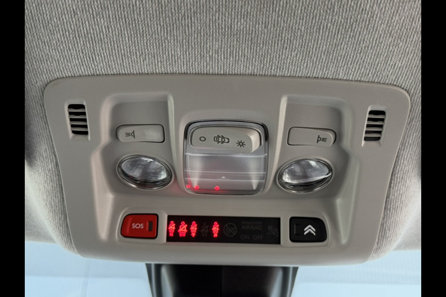 Citroën C3 1.2 PureTech Feel | Licht/regen sensor | Cruise Control | Parkeersensoren | Apple carplay/Android Auto