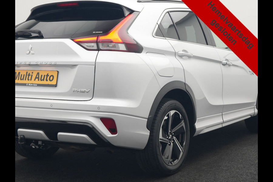 Mitsubishi Eclipse Cross 2.4 Intense+ PHEV 188pk Dealer O.H. | Trekhaak Afn. | 360 Camera | Adaptive Cruise | Lederen Sportstoelen & Stuur Verwarmd | Navigatie Via TomTom | Apple Carplay | Keyless | Blis | DAB |  Plug In Hybrid