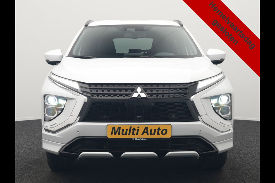 Mitsubishi Eclipse Cross 2.4 Intense+ PHEV 188pk Dealer O.H. | Trekhaak Afn. | 360 Camera | Adaptive Cruise | Lederen Sportstoelen & Stuur Verwarmd | Navigatie Via TomTom | Apple Carplay | Keyless | Blis | DAB |  Plug In Hybrid