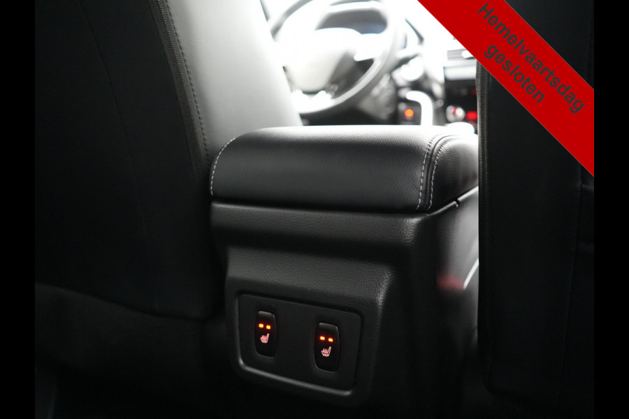 Mitsubishi Eclipse Cross 2.4 Intense+ PHEV 188pk Dealer O.H. | Trekhaak Afn. | 360 Camera | Adaptive Cruise | Lederen Sportstoelen & Stuur Verwarmd | Navigatie Via TomTom | Apple Carplay | Keyless | Blis | DAB |  Plug In Hybrid