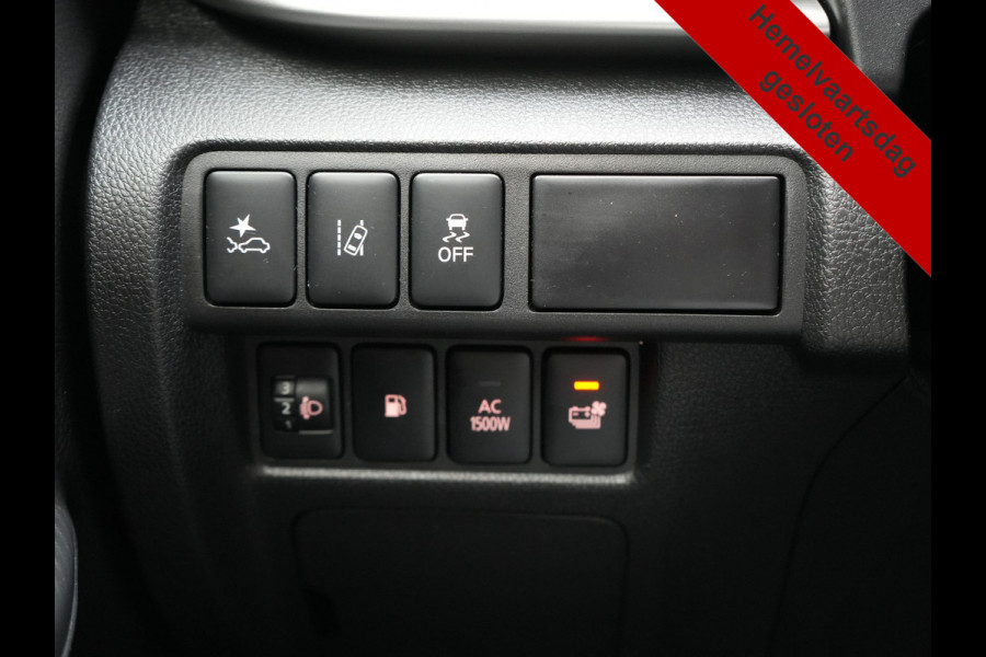 Mitsubishi Eclipse Cross 2.4 Intense+ PHEV 188pk Dealer O.H. | Trekhaak Afn. | 360 Camera | Adaptive Cruise | Lederen Sportstoelen & Stuur Verwarmd | Navigatie Via TomTom | Apple Carplay | Keyless | Blis | DAB |  Plug In Hybrid
