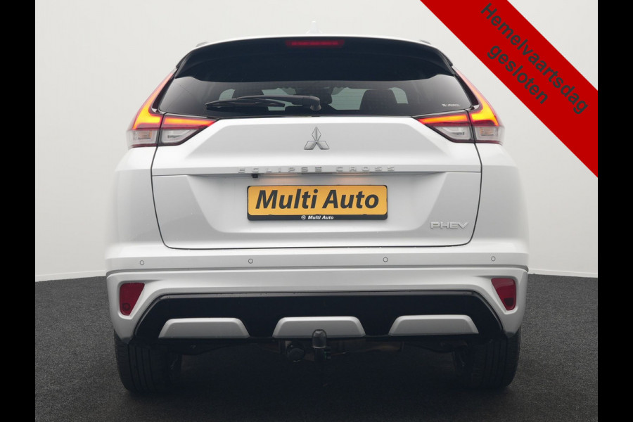 Mitsubishi Eclipse Cross 2.4 Intense+ PHEV 188pk Dealer O.H. | Trekhaak Afn. | 360 Camera | Adaptive Cruise | Lederen Sportstoelen & Stuur Verwarmd | Navigatie Via TomTom | Apple Carplay | Keyless | Blis | DAB |  Plug In Hybrid