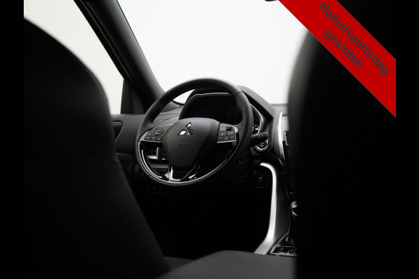 Mitsubishi Eclipse Cross 2.4 Intense+ PHEV 188pk Dealer O.H. | Trekhaak Afn. | 360 Camera | Adaptive Cruise | Lederen Sportstoelen & Stuur Verwarmd | Navigatie Via TomTom | Apple Carplay | Keyless | Blis | DAB |  Plug In Hybrid