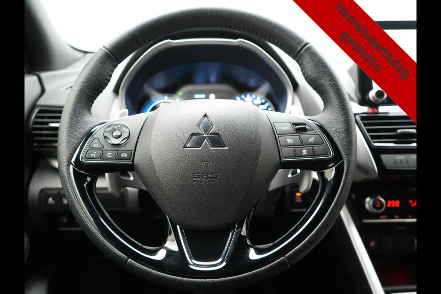 Mitsubishi Eclipse Cross 2.4 Intense+ PHEV 188pk Dealer O.H. | Trekhaak Afn. | 360 Camera | Adaptive Cruise | Lederen Sportstoelen & Stuur Verwarmd | Navigatie Via TomTom | Apple Carplay | Keyless | Blis | DAB |  Plug In Hybrid