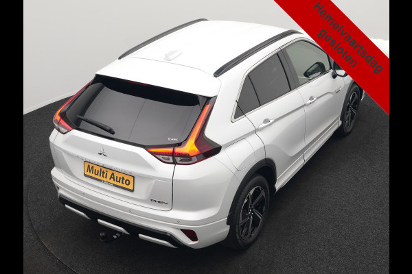 Mitsubishi Eclipse Cross 2.4 Intense+ PHEV 188pk Dealer O.H. | Trekhaak Afn. | 360 Camera | Adaptive Cruise | Lederen Sportstoelen & Stuur Verwarmd | Navigatie Via TomTom | Apple Carplay | Keyless | Blis | DAB |  Plug In Hybrid